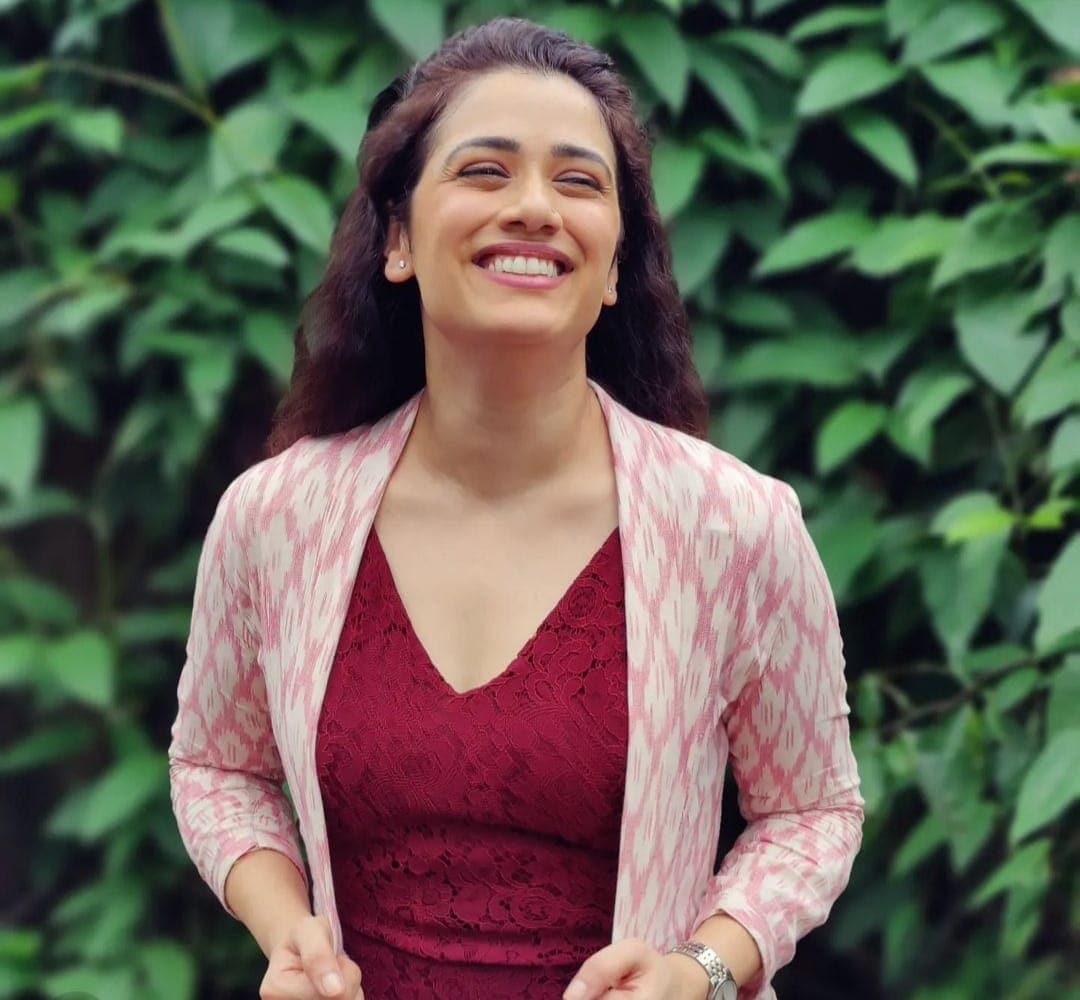 girija 10