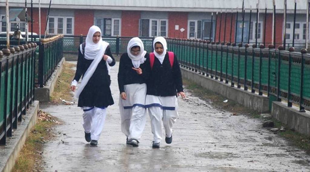 kashmir school