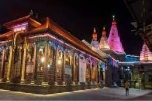 Court stay on paid pass for VIP darshan at Mahalakshmi temple