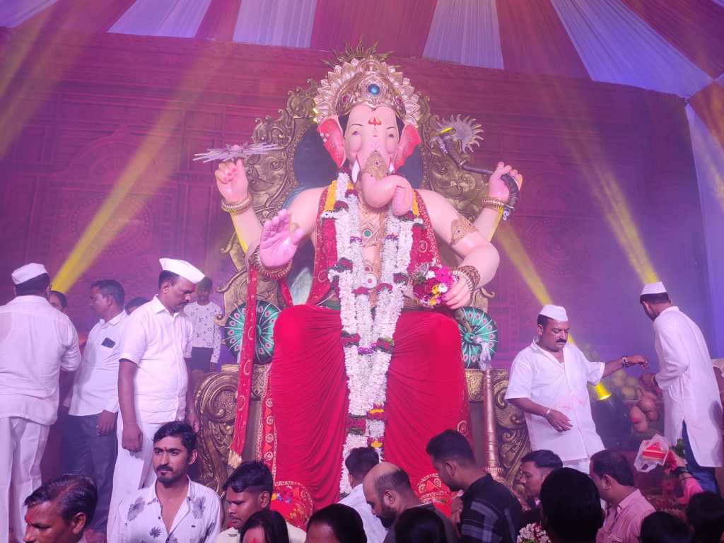 lalbaug raja in panvel pratisthapana going on for 30 years