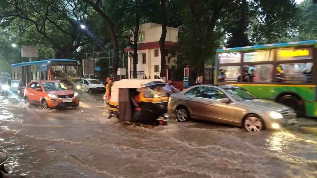 heavy rain in pune