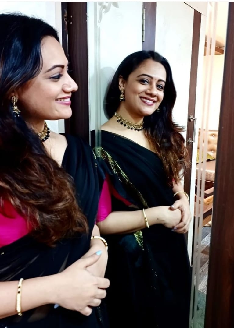 spruha joshi 22