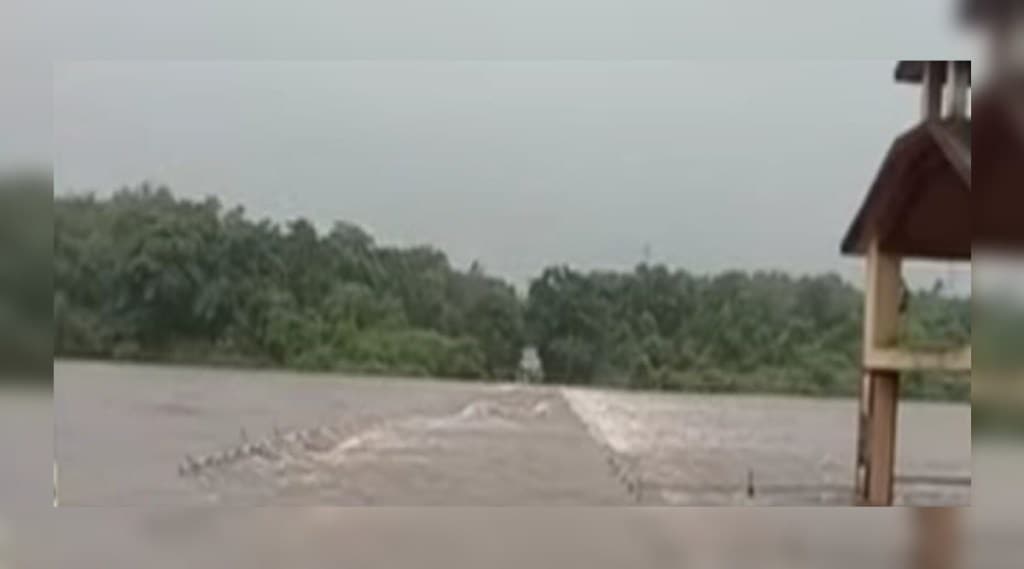 titwala bridge rain water