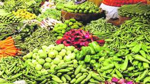 Economic dilemma of housewives due to increase in vegetable prices navi mumbai apmc