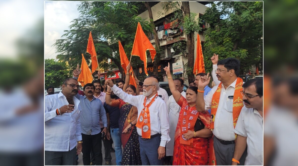 after-dussehra-gathering-allowed-by-high-court-shivsainiks-celebrate-victory-in navi mumbai