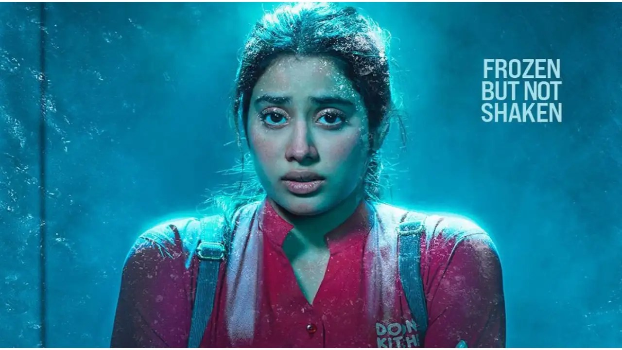 Janhavi kapoor says I am not beautiful or talented maybe Sridevi daughter got emotional in Mili Movie Promotion 
