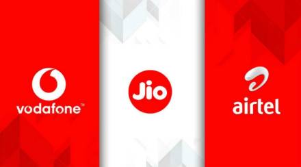 Airtel Jio Vodafone best prepaid recharge plans under 300 rupees see list