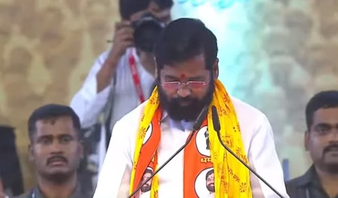 CM Eknath Shinde Dasara Melava Speech upset on Uddhav Thackeray for mentioning Grandson name