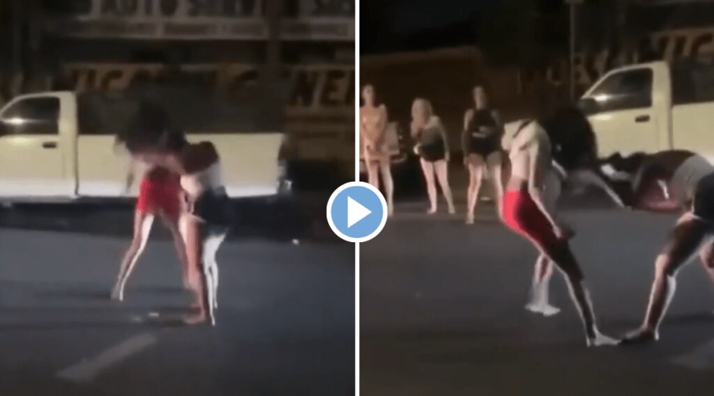 Viral Video Two Beautiful Girls fighting in middle of the road abusing and pulling hair pedestrians get shocked