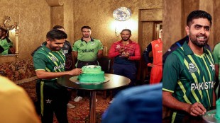Aaron Finch brought a special cake for Babar; all the captains came together to celebrate