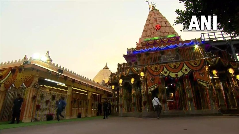 तर २१ कोटी रुपयांचा खर्च मंदिर समिती उचलणार आहे.