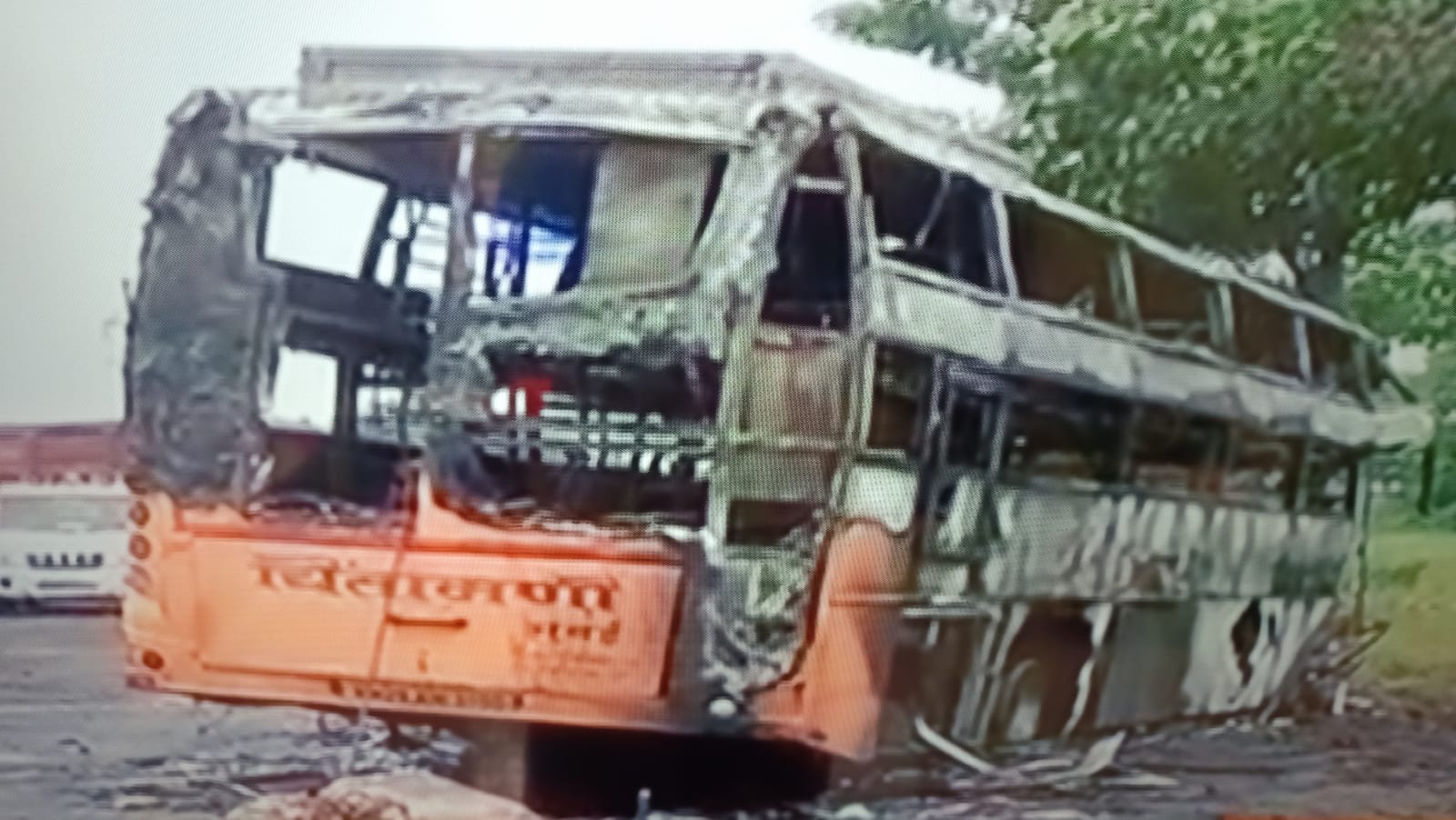 Nashik Bus Accident 11 Dead Several Injured As Bus Catches Fire on Aurangabad Road