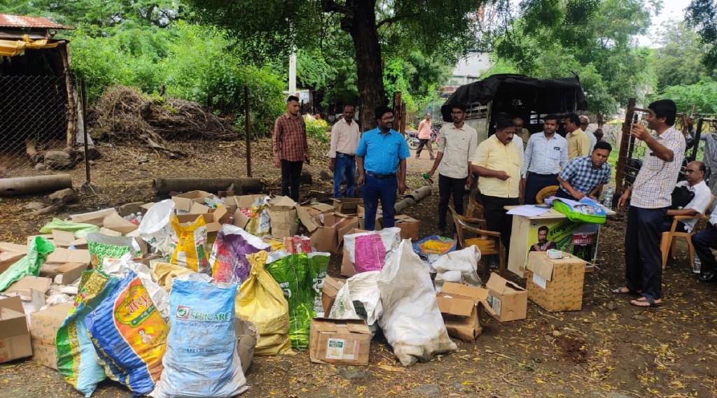 Expired pesticide stock worth Rs six lakh seized at Pimpalgaon bhusaval taluka jalgaon