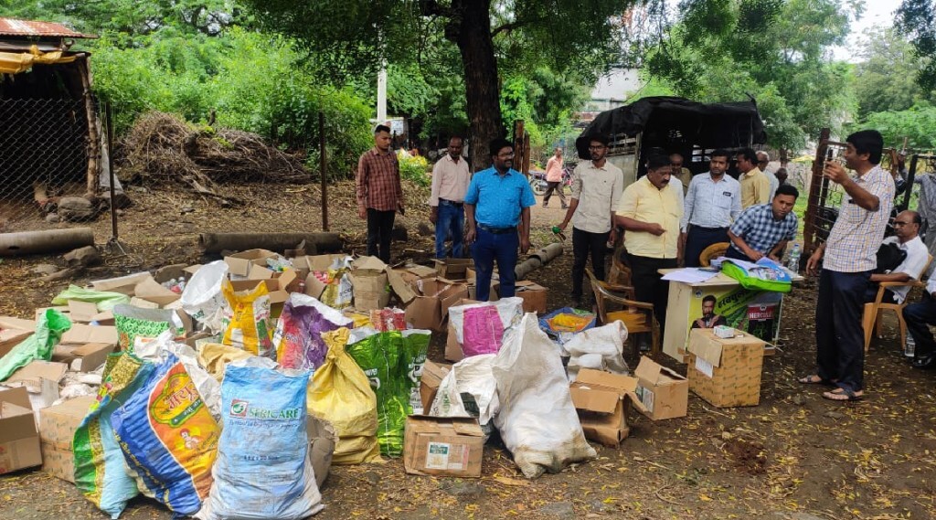 Expired pesticide stock worth Rs six lakh seized at Pimpalgaon bhusaval taluka jalgaon