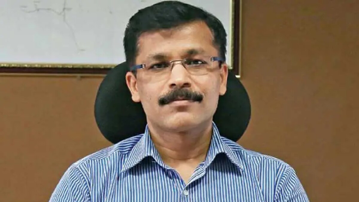 Tukaram Mundhe health service guidance in meeting department heads pune