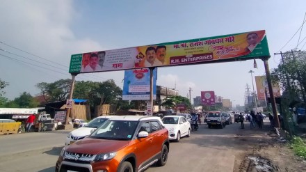 shil fata road direction board on shinde group supporters birthday banners dombivali