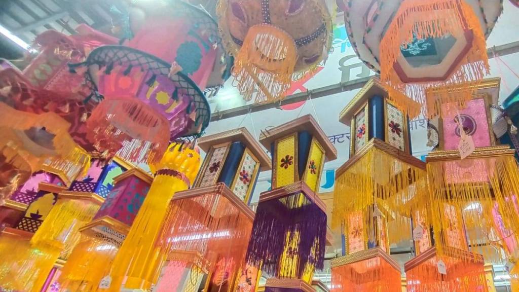 Indian made paper and cloth lanterns are attractive diwali 2022 navi mumbai market