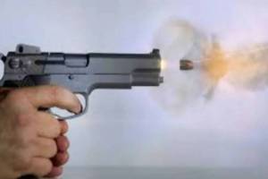 two unknown persons fired at the youth in Pusad
