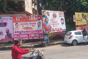 many flex and banner in navi mumbai roads at diwali 2022