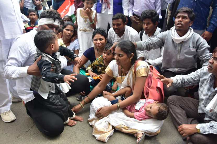 nagpur protest against rss