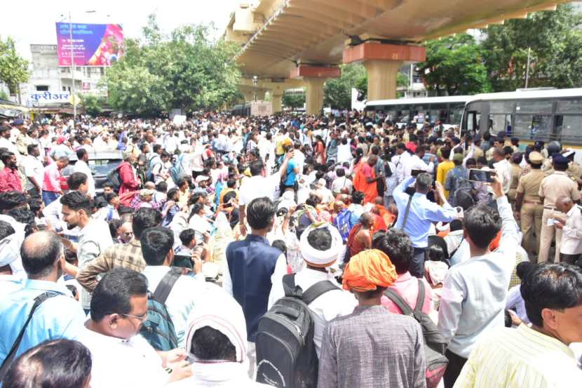 nagpur protest against rss