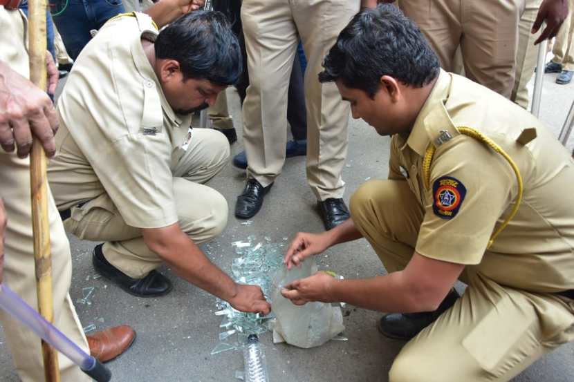 nagpur protest against rss