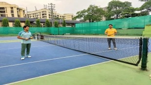 In a photo that went viral on social media, Sachin and Dhoni are seen playing on a tennis court.