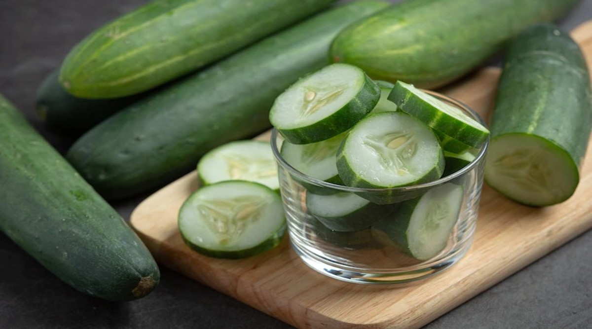 does cucumber helps to reduce cholestrol