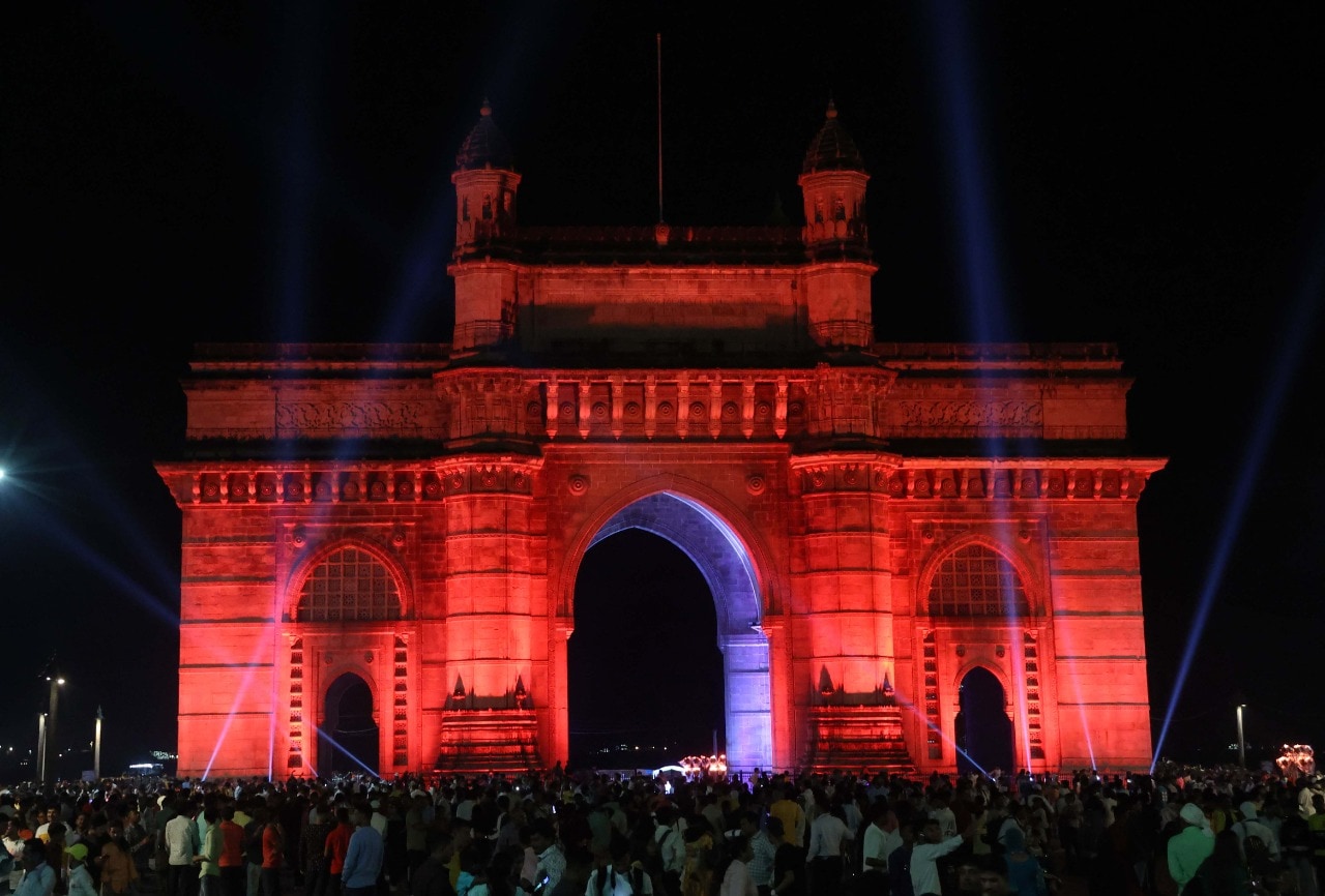 Diwali Celebration At Shivaji park Marine Drive Gate way of India Mumbai Pune Diwali Viral Pictures