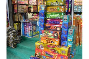 firecrackers shop in nagpur