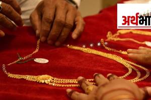 exchange rates and inflation how is related to the gold prices?