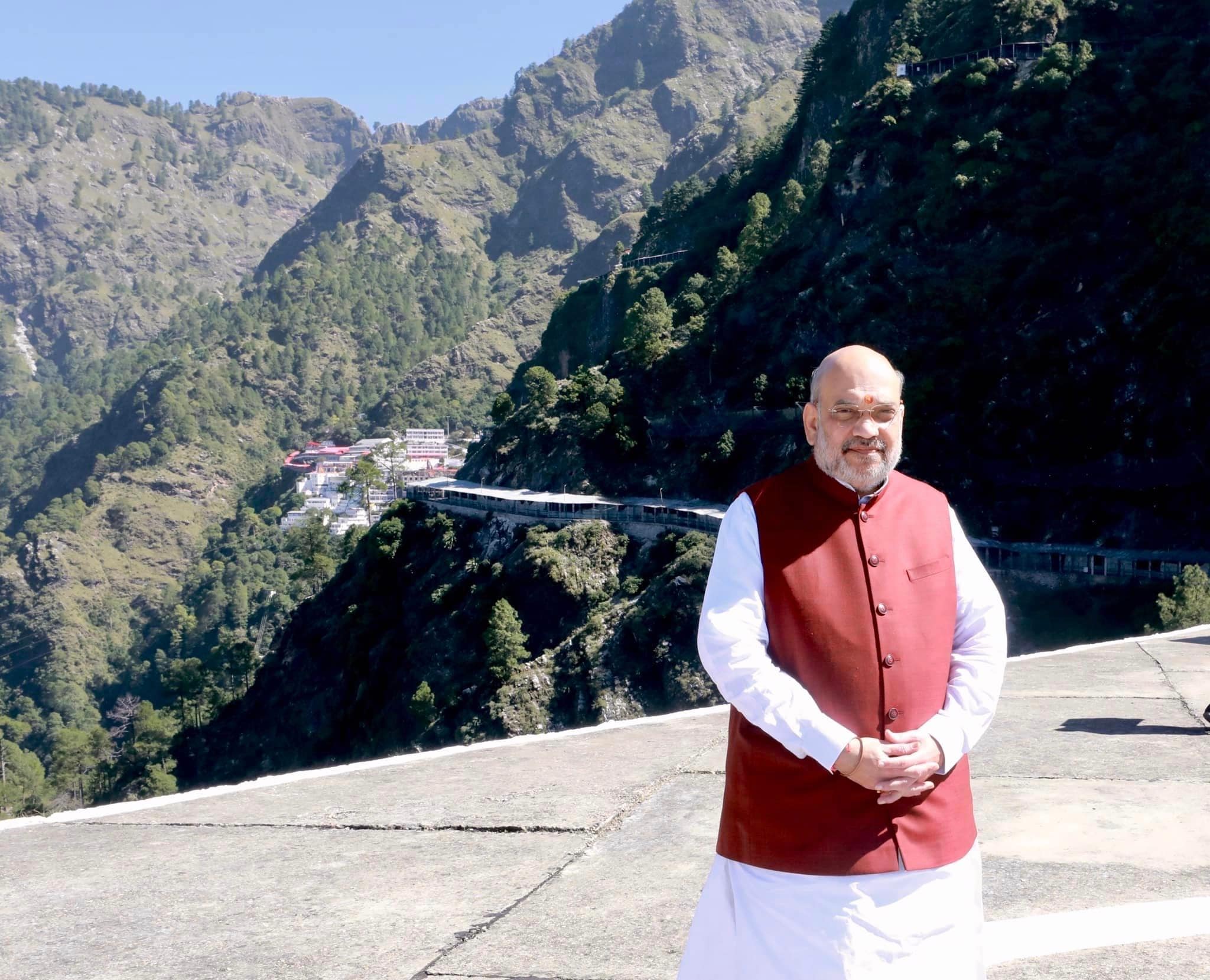 home minister amit shah birthday special know about his property 