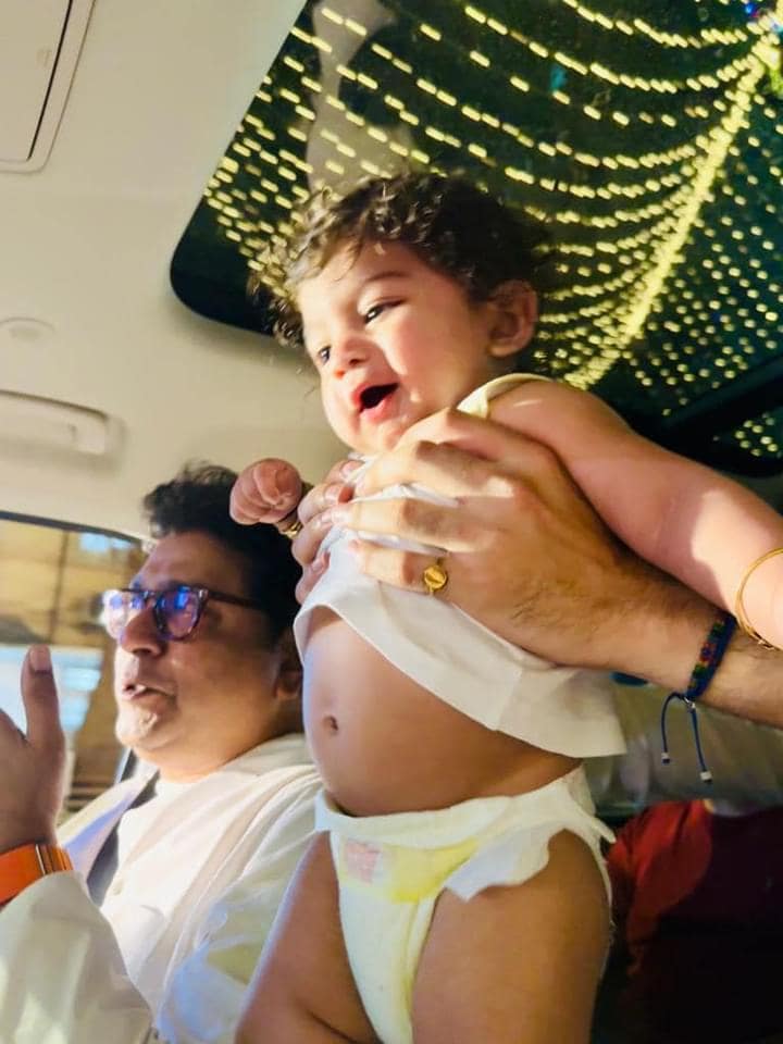 raj thackeray car drive with grandson Kian Amit Thakceray after mns shivaji park deepotsav ignoration by cm eknath shinde dcm devendra fadnavis
