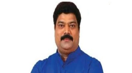 mns mla pramod patil targets eknath shinde and uddhav thackeray after frozen shivsena symbol by election commission