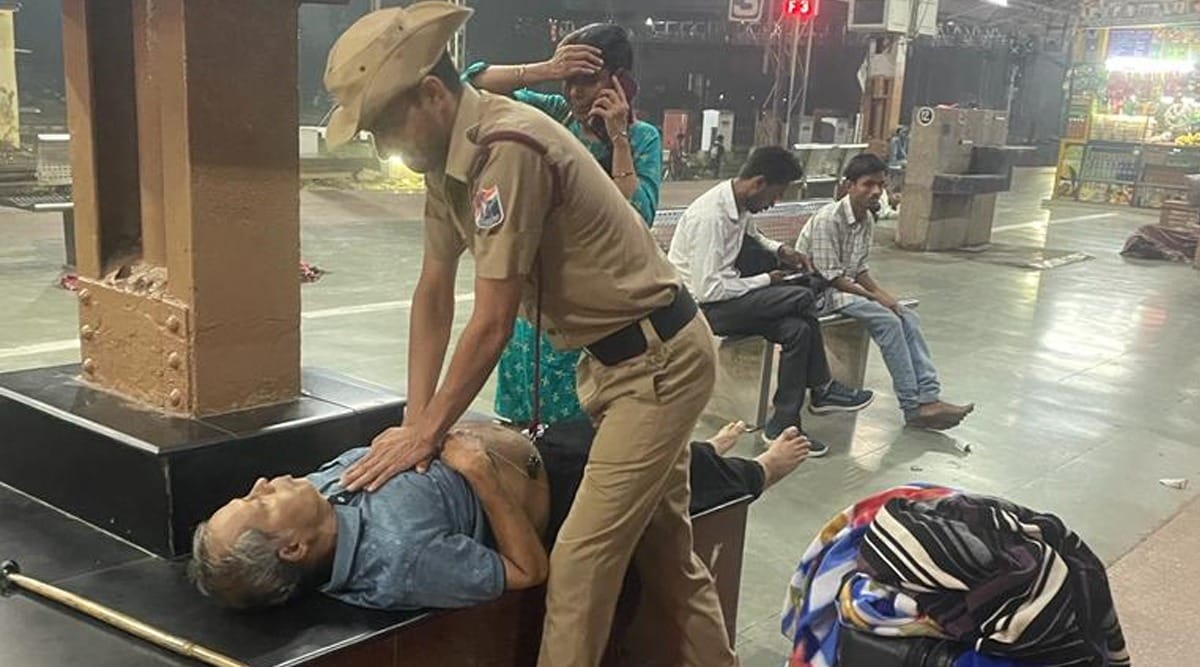 rpf jawan savaes life of passanger