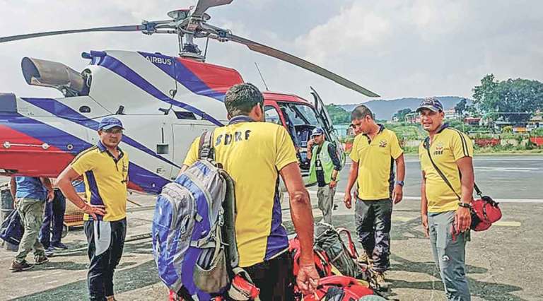10 mountaineers killed 11 missing in uttarakhand