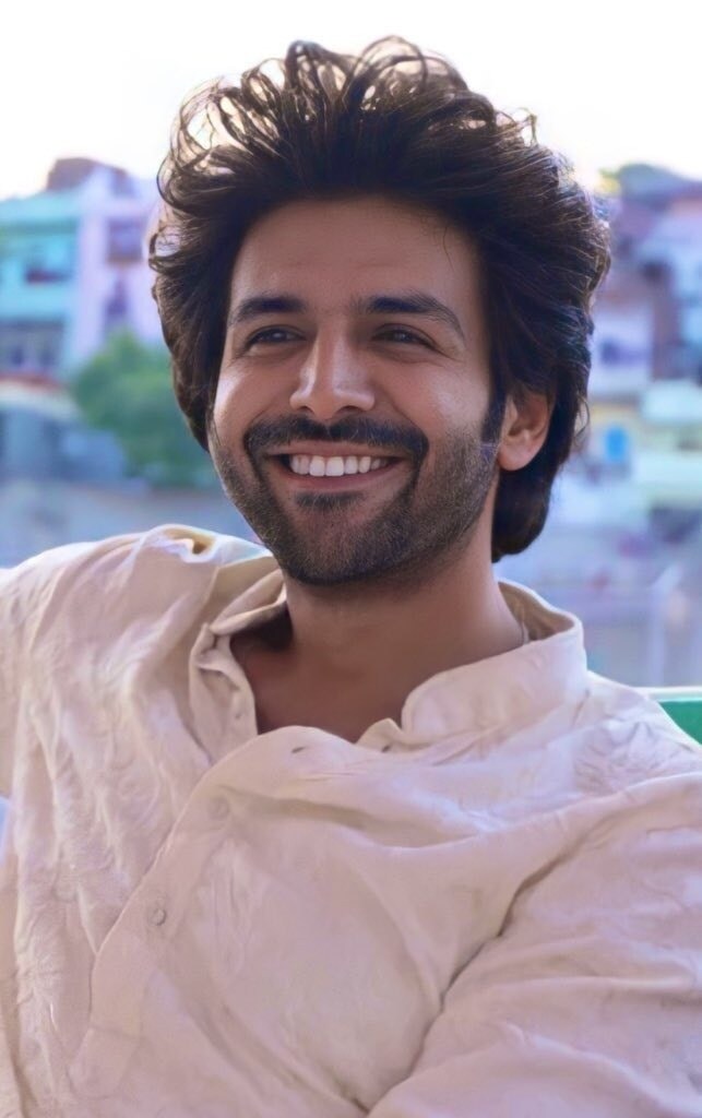 kartik aaryan