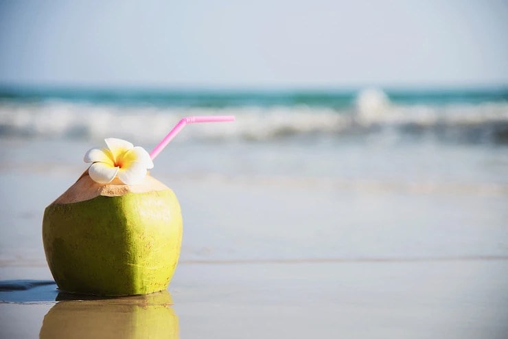 Benefits of coconut water recommended for healthy heart blood suger control includes minerals know its health benefits