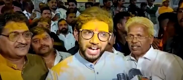 Aaditya Thackeray Jejuri visit photos talks about sanjay raut bail