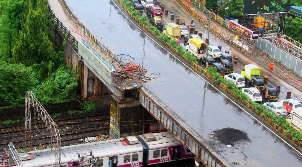 Gokhale bridge.