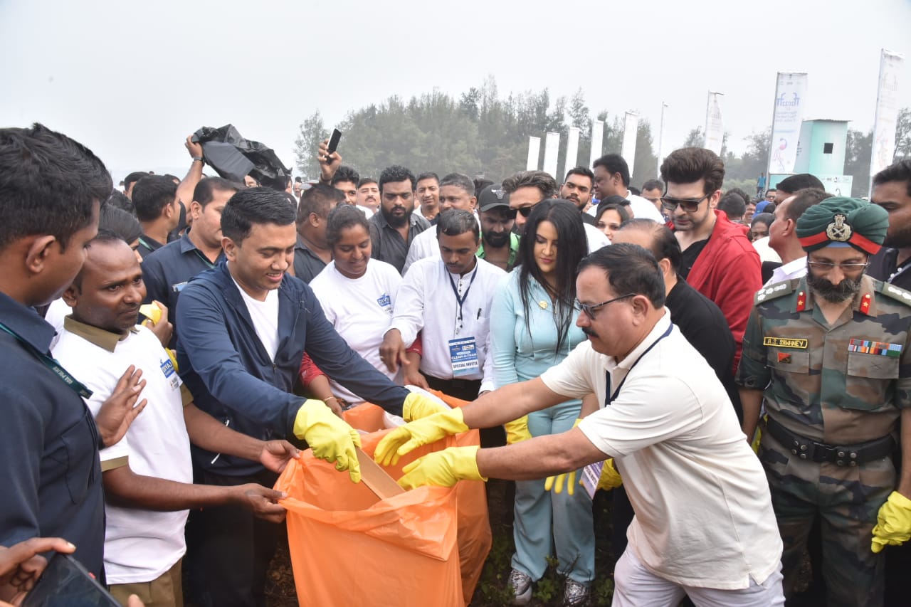 IFFI 2022 beach clean-up drive