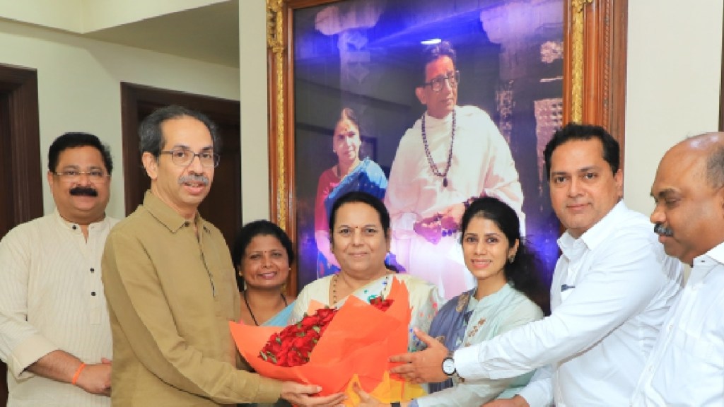 ankush kakad daughter joins Uddhav Balasaheb Thackeray Shiv Sena party pune