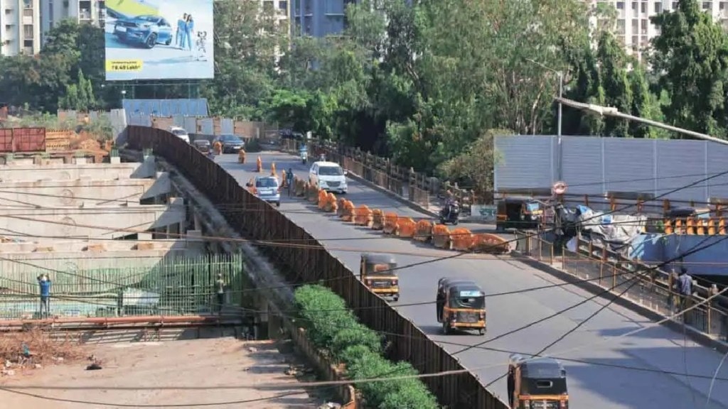 new year time demolish gokhale bridge december dawn complete tender process western railway mumbai