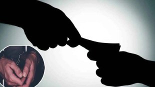 female police officer suspended for demanding bribe of Rs one lakh crime pune