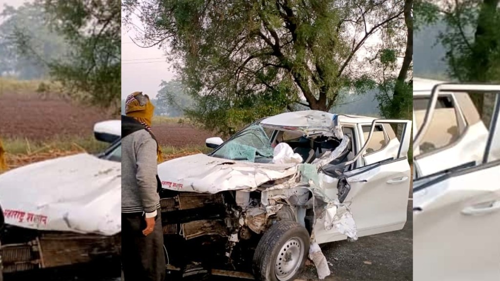 a group development officer killed on spot in accident dharangaon jalgaon