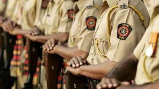 alleged journalist called the police 10 times in that prostitution was going on in a service bar in panvel