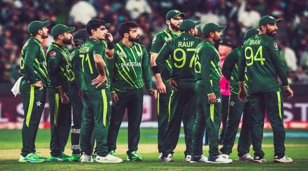 ENG vs PAK T20 WC: Former cricketers console Babar & Co after Pakistan's loss against England