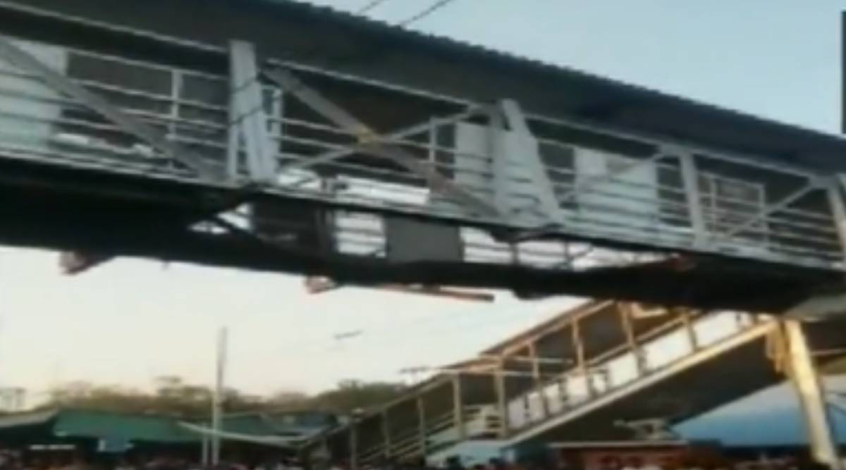 chandrapur railway station bridge collapse