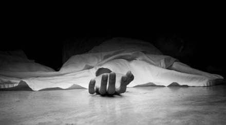 father dies son injured in two-wheeler accident in thane