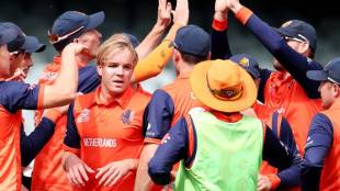 विकेट्सने विजय Max and Tom Cooper's partnership saw Netherlands beat Zimbabwe by 5 wickets